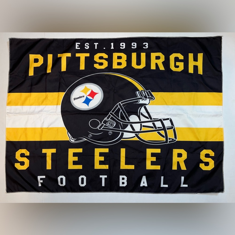 Pittsburgh Steelers Football banner & writing pen